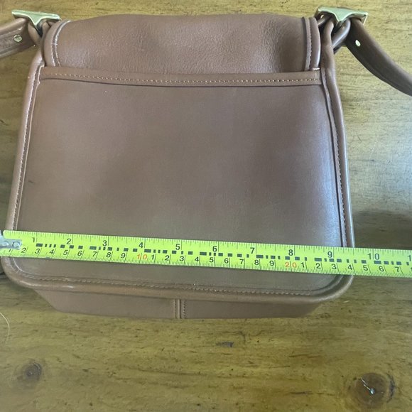 Coach American Classics Hand Bag - Picture 15 of 16